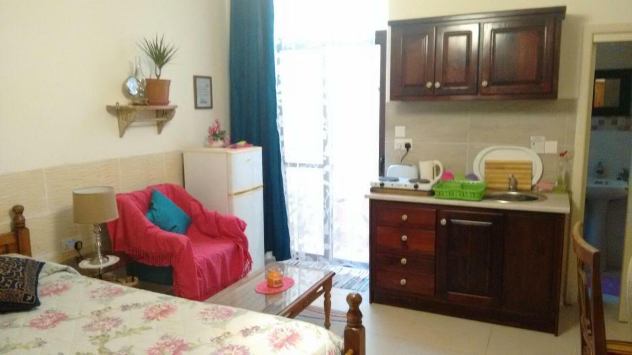 Avalon Seaside B&B - Gozo Bellevue Homes Ксленди Экстерьер фото